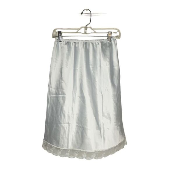 Vintage Body Chic Polyester Slip - Picture 3 of 6